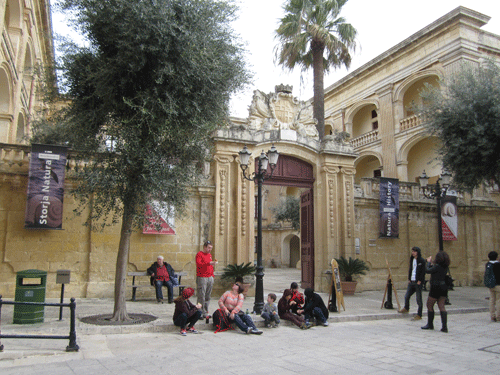 Madina-Malta
