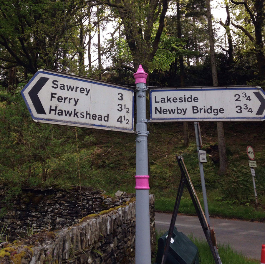 Nice to see Cumbrian Council are painting the signs to match my running out fits.